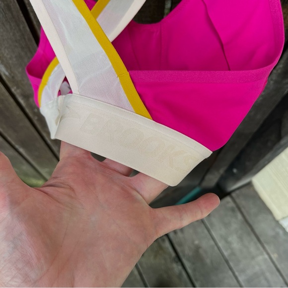 Brooks Drive Plunge 2.0 High Impact Sports Bra NWOT In Mauve/Sand/Sun Sz XS - Picture 4 of 15